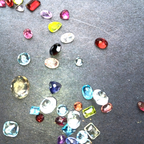 Tanzanite 1.2tcw TRIANGLE Loose Gemstone NWT - Picture 1 of 3